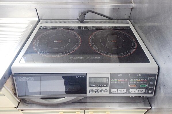 ジュノー・ムカイの物件内観写真